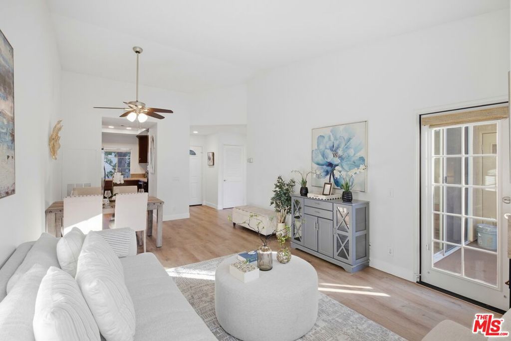 87 Via Contento Property Photo 8