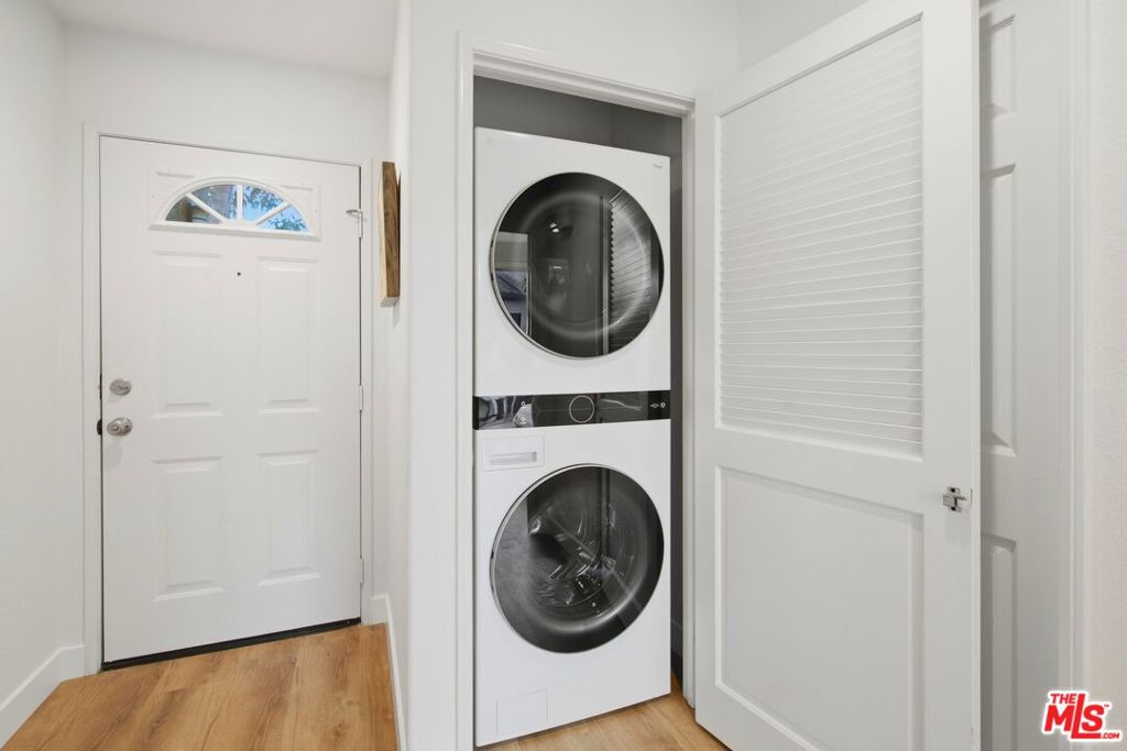 87 Via Contento Property Photo 16