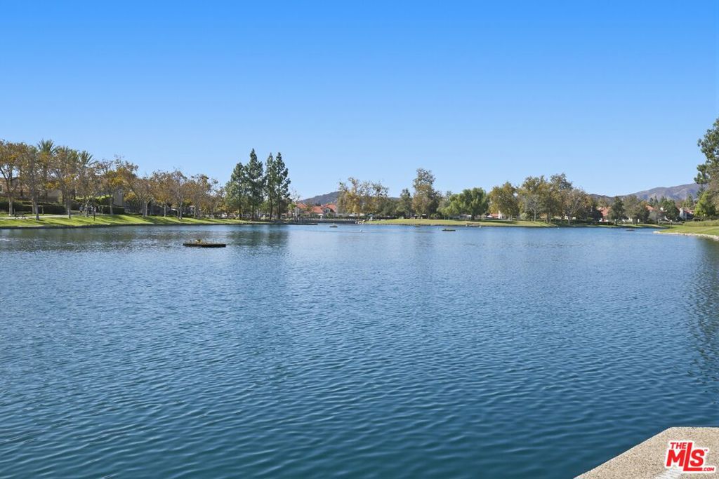 87 Via Contento Property Photo 34