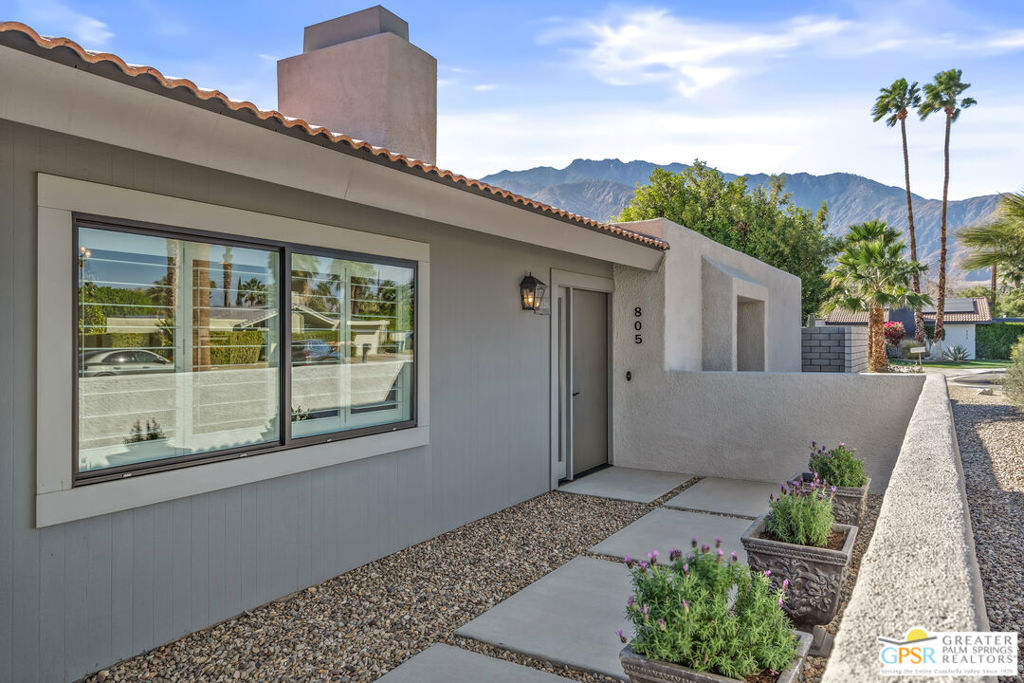 805 E El Cid Property Photo 7