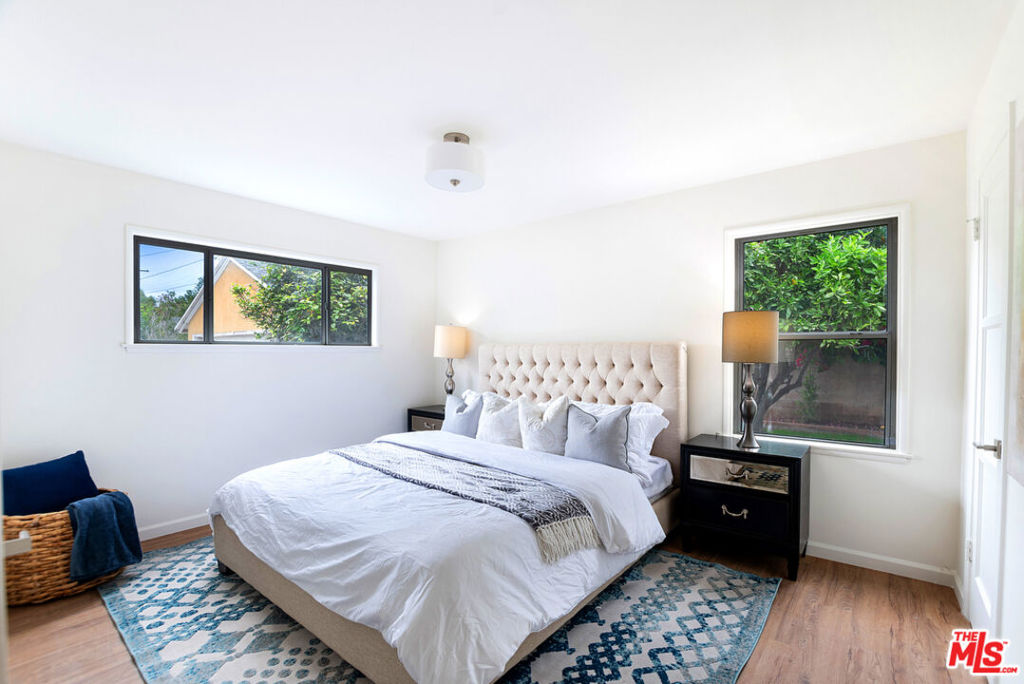 17209 Stagg Street Property Photo 26