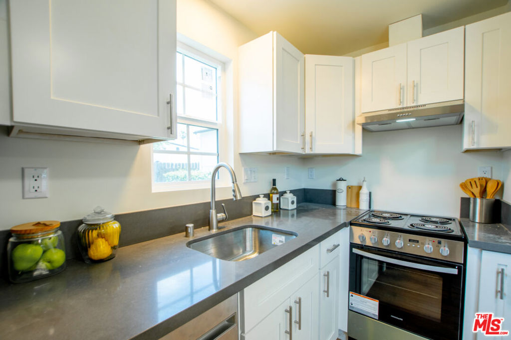 17209 Stagg Street Property Photo 43
