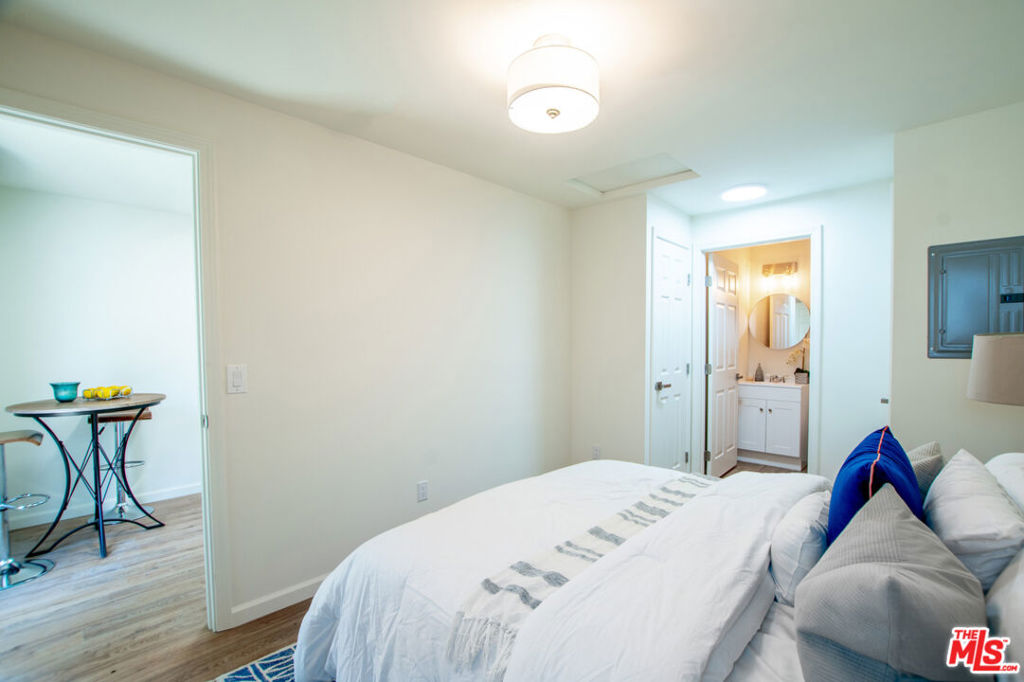 17209 Stagg Street Property Photo 46