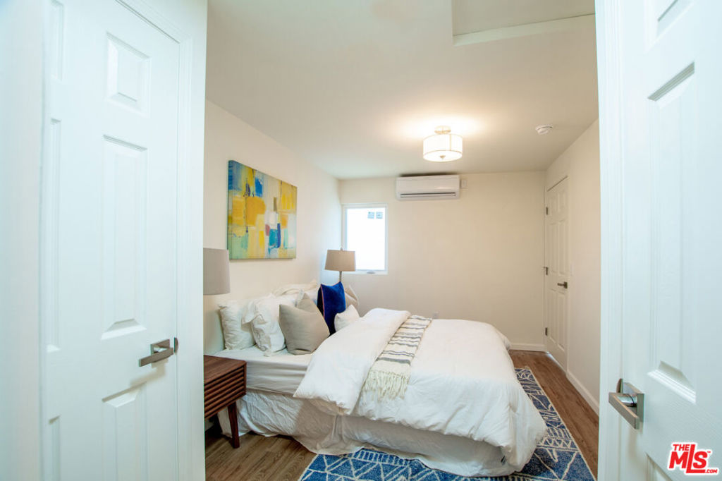 17209 Stagg Street Property Photo 47