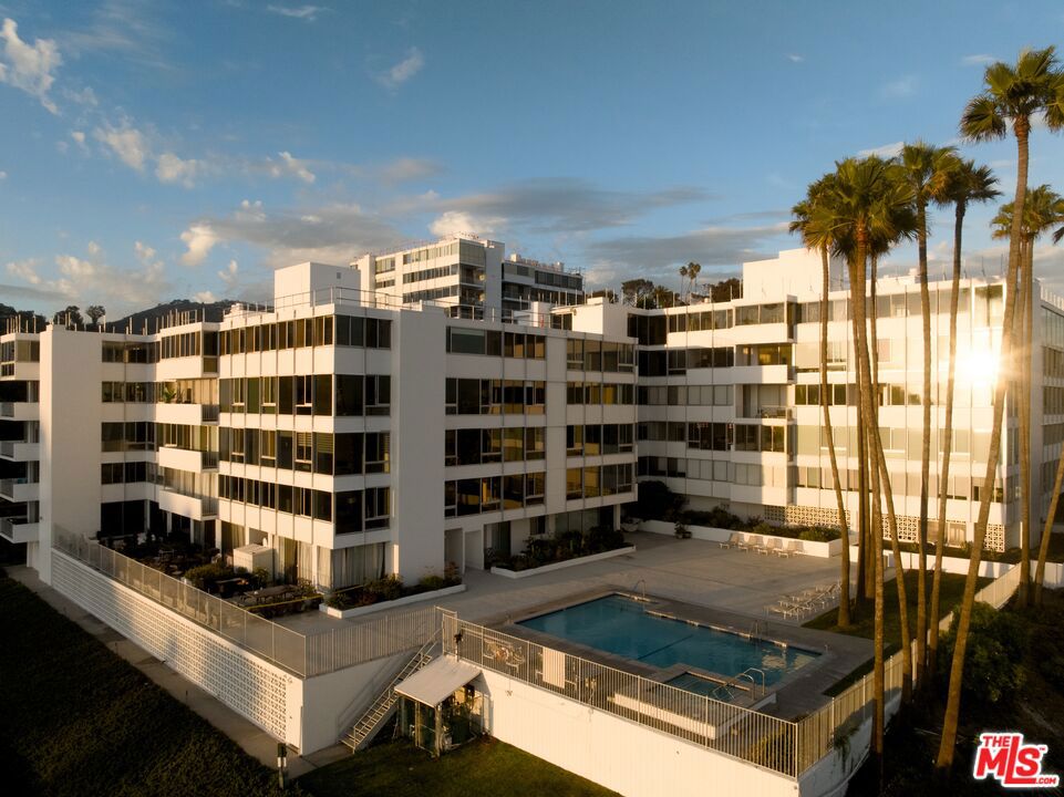 17366 W Sunset Boulevard 102 Property Photo 1