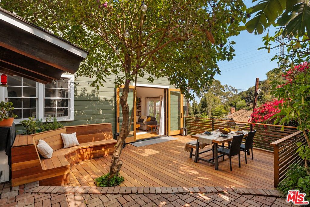 6871 Sunny Property Photo 1