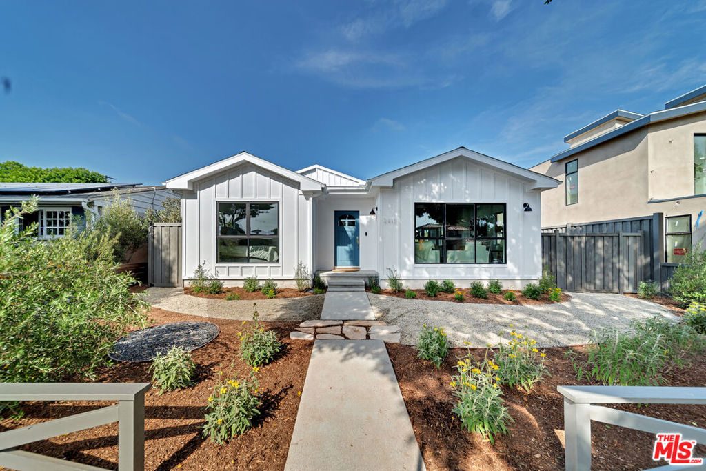 2415 Cloverfield Boulevard A Property Photo 1