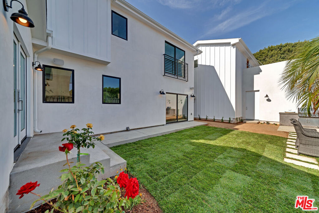 2415 Cloverfield Boulevard A Property Photo 26