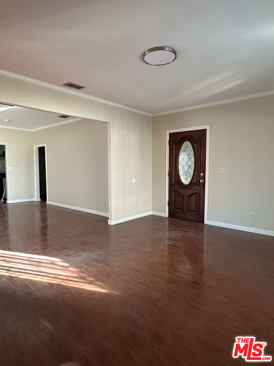 201 S Benton Way Property Photo 1