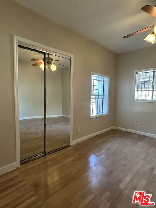 201 S Benton Way Property Photo 6