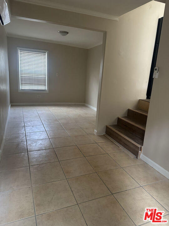 201 S Benton Way Property Photo 18