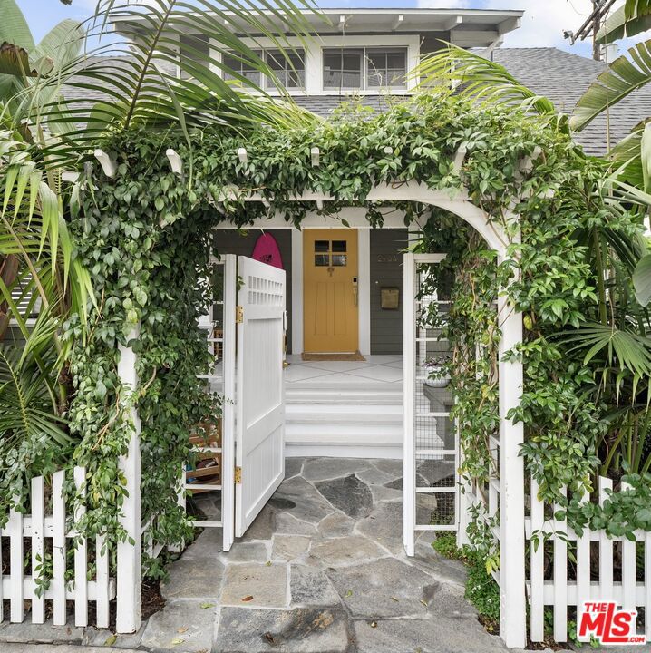 2704 3rd Street Property Photo 1