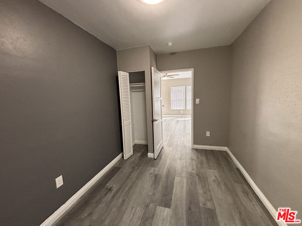 1000 N Sloan Avenue Property Photo 13