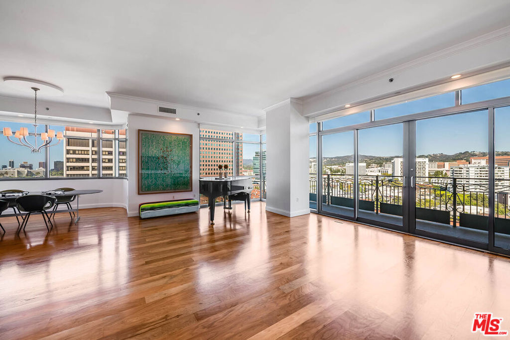10800 Wilshire Boulevard 1101 Property Photo 1