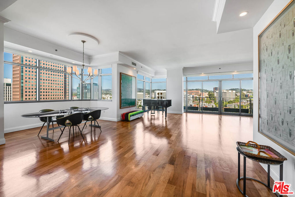 10800 Wilshire Boulevard 1101 Property Photo 6