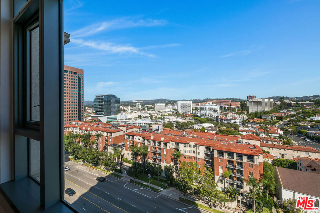 10800 Wilshire Boulevard 1101 Property Photo 22