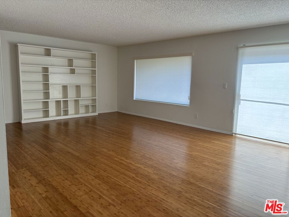 1807 Taft Avenue 2-3 Property Photo 16