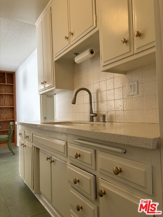 1807 Taft Avenue 2-3 Property Photo 19