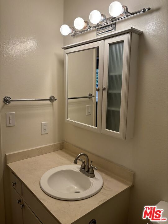 1807 Taft Avenue 2-3 Property Photo 25