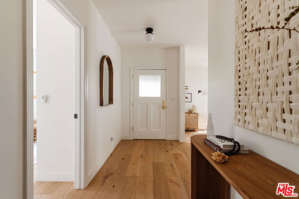 3221 Griffith Park Boulevard Property Photo 26