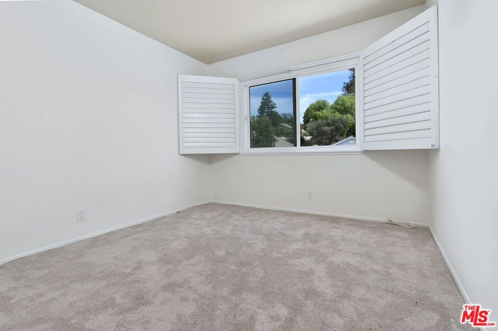 2649 Rikkard Drive Property Photo 13