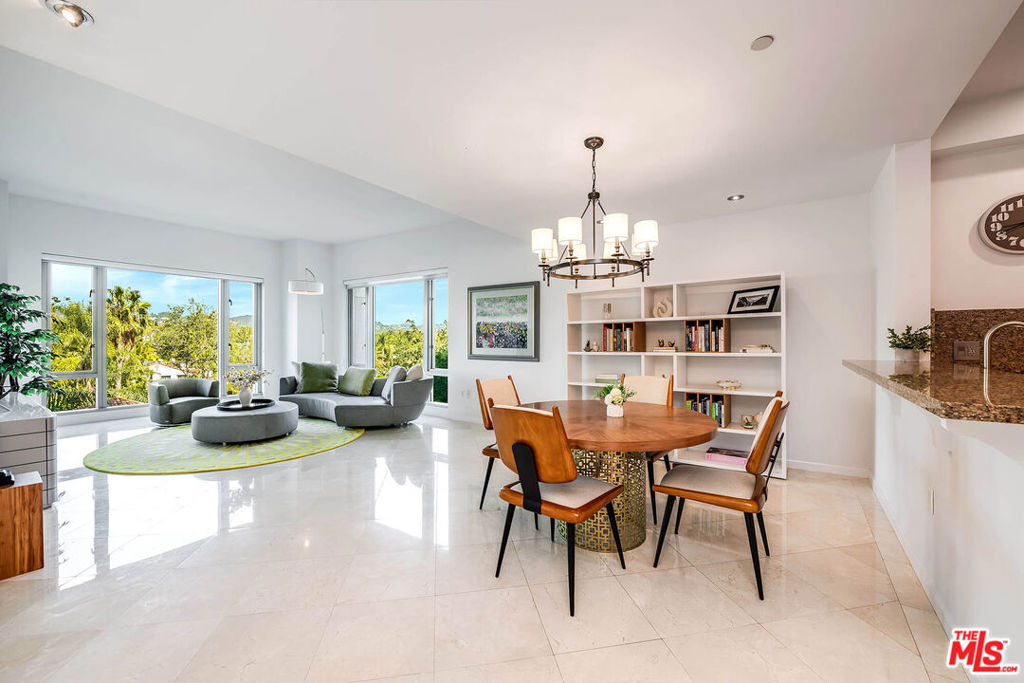 10727 Wilshire Boulevard 502 Property Photo 1