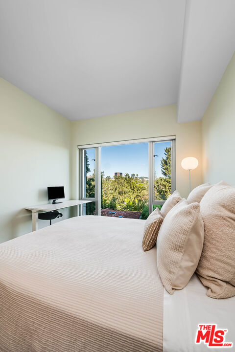 10727 Wilshire Boulevard 502 Property Photo 20
