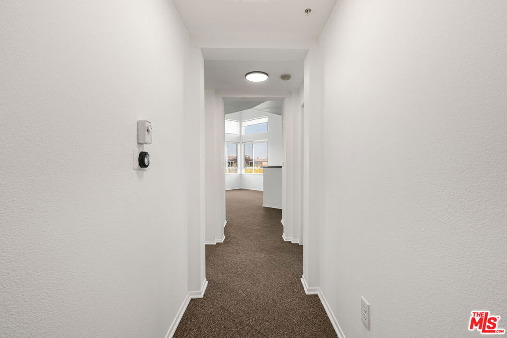 6400 Crescent Parkway 424 Property Photo 21