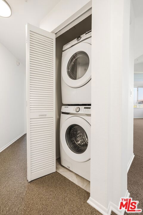 6400 Crescent Parkway 424 Property Photo 22