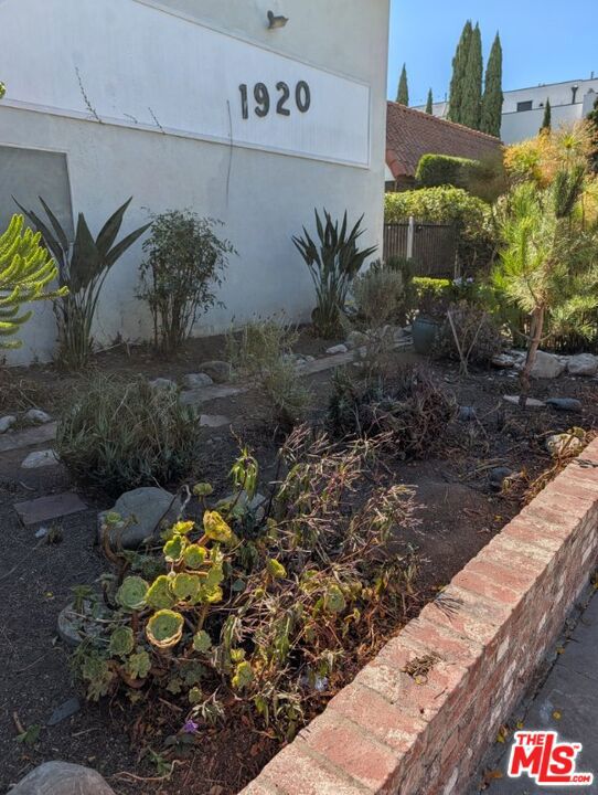 1920 Euclid Street Property Photo 1