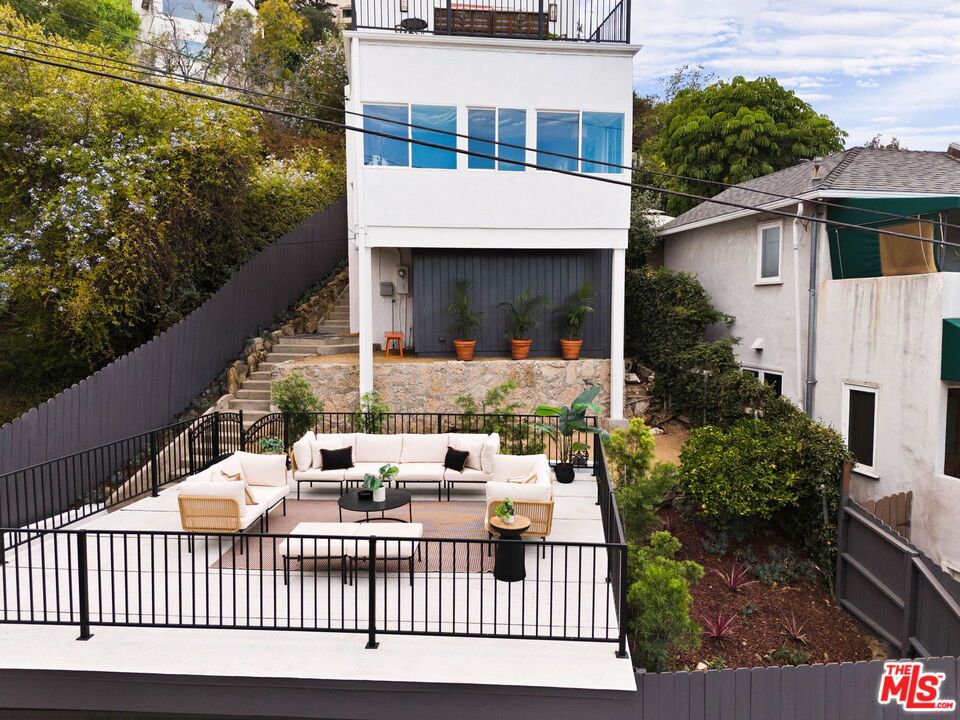 6837 Cahuenga Park Trail Property Photo 33