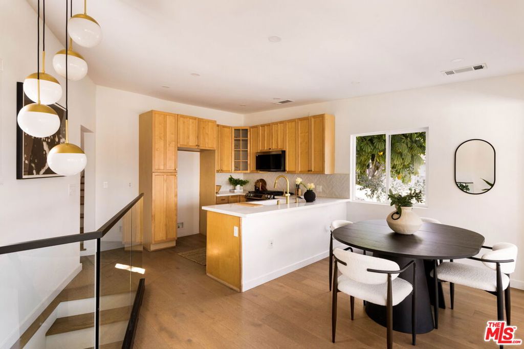 6837 Cahuenga Park Trail Property Photo 45