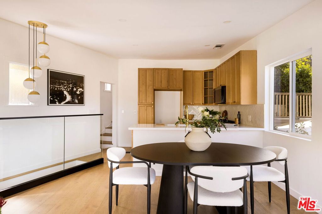 6837 Cahuenga Park Trail Property Photo 46
