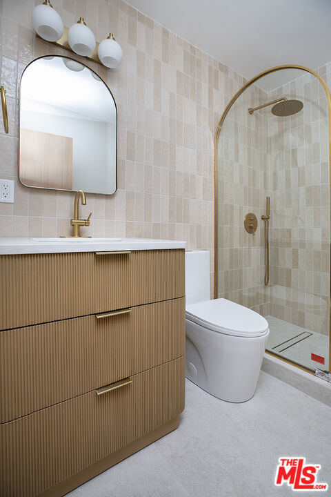 1804 E Glenoaks Boulevard Property Photo 18