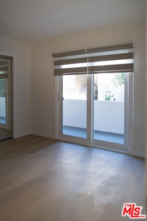 860 S Kingsley Drive 306 Property Photo 10
