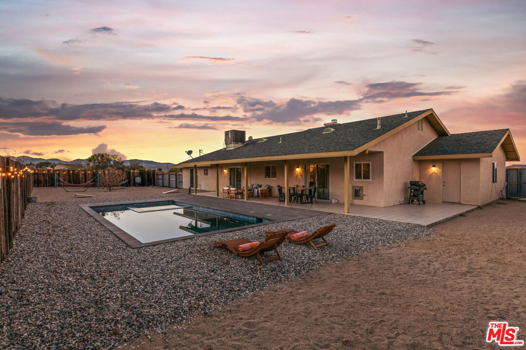 60789 Pueblo Trail Property Photo 10