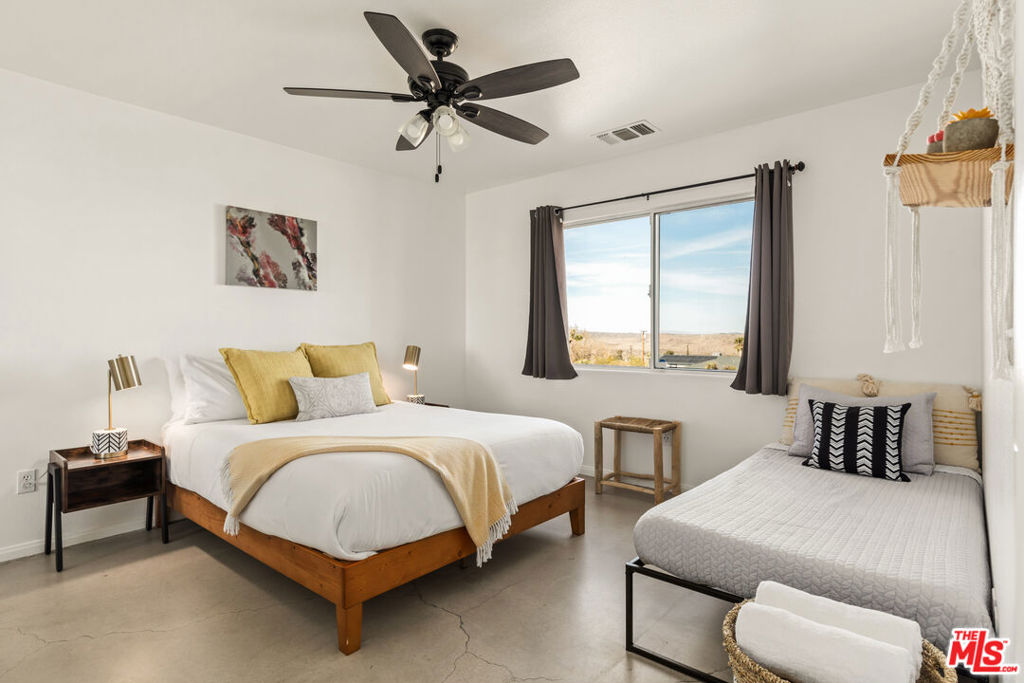 60789 Pueblo Trail Property Photo 46