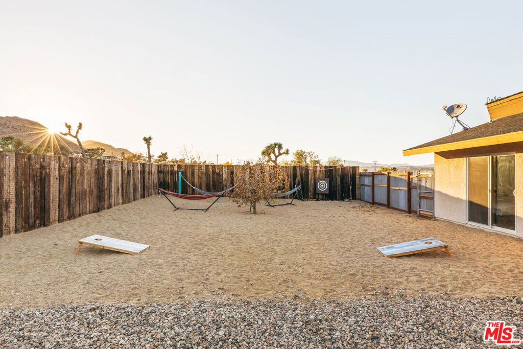 60789 Pueblo Trail Property Photo 54