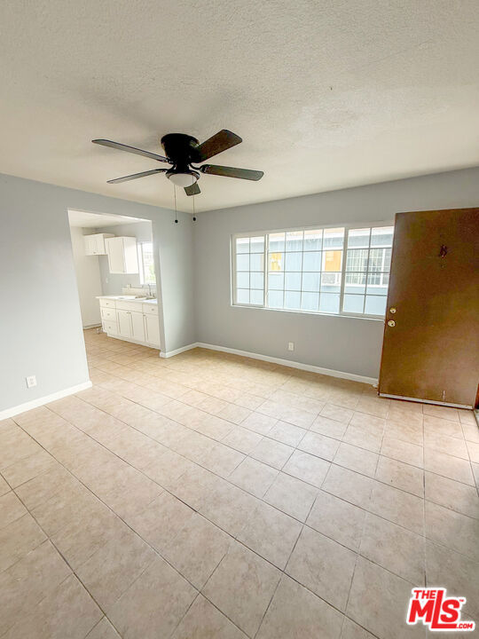 3700 E 61st Street Property Photo 46