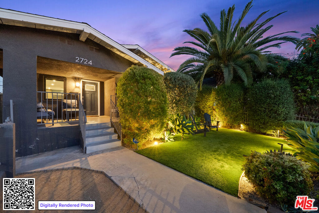 2724 S Harcourt Avenue Property Photo 1
