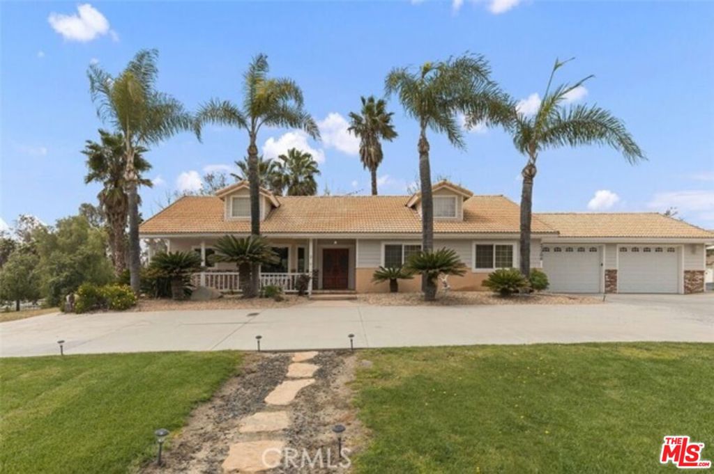 37200 Glenoaks Road 3 Property Photo 20