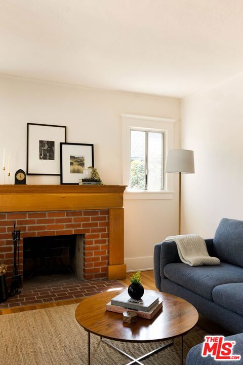 309 Stowe Terrace Property Photo 6