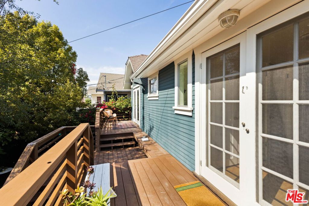 309 Stowe Terrace Property Photo 24
