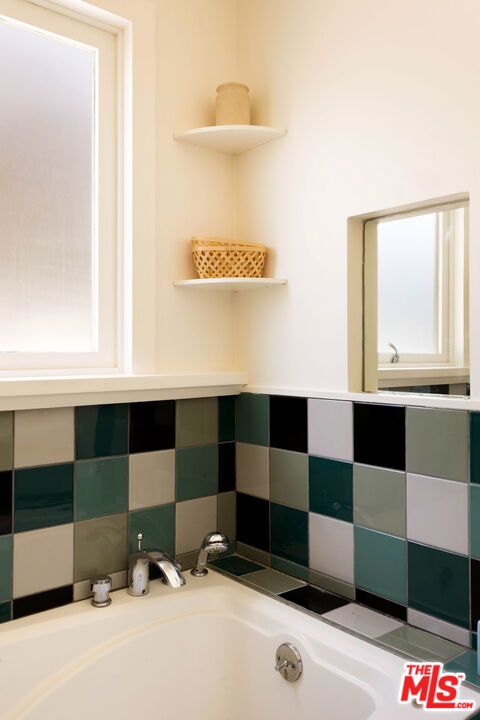 309 Stowe Terrace Property Photo 25