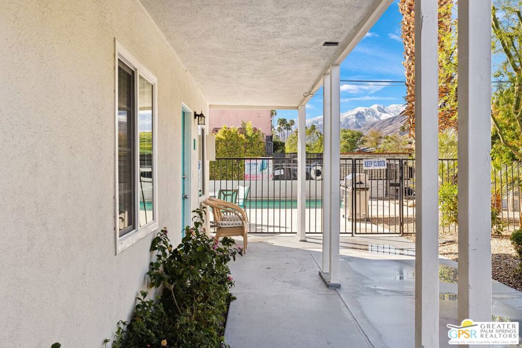 1674 S Via Salida 2 Property Photo 10