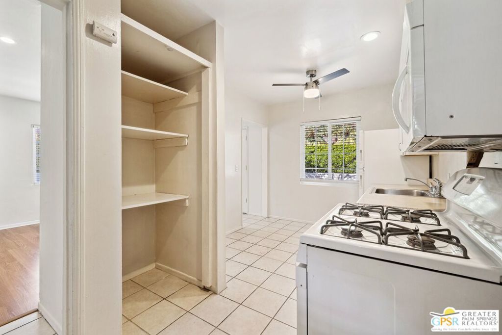 1674 S Via Salida 2 Property Photo 21