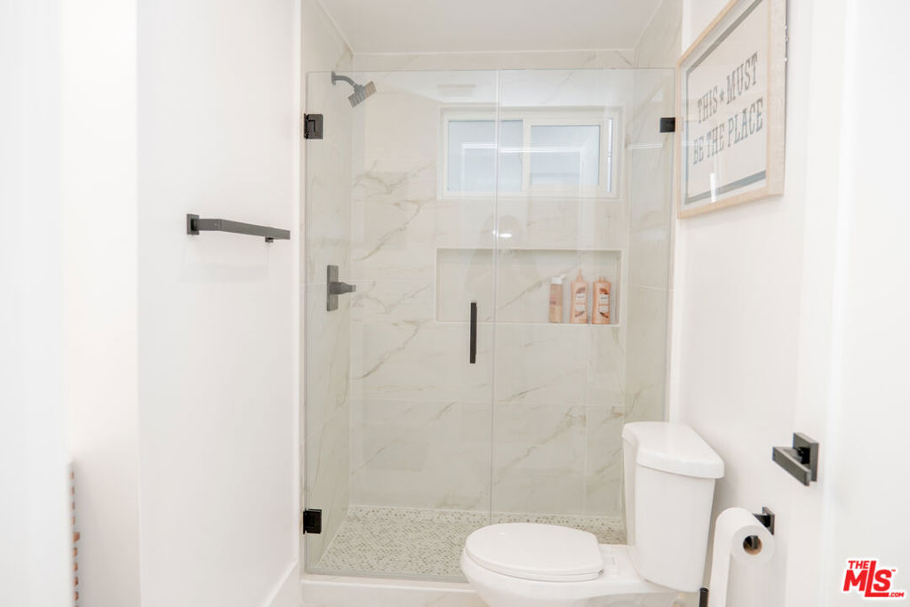 6136 Carlos Avenue 1/4 Property Photo 49