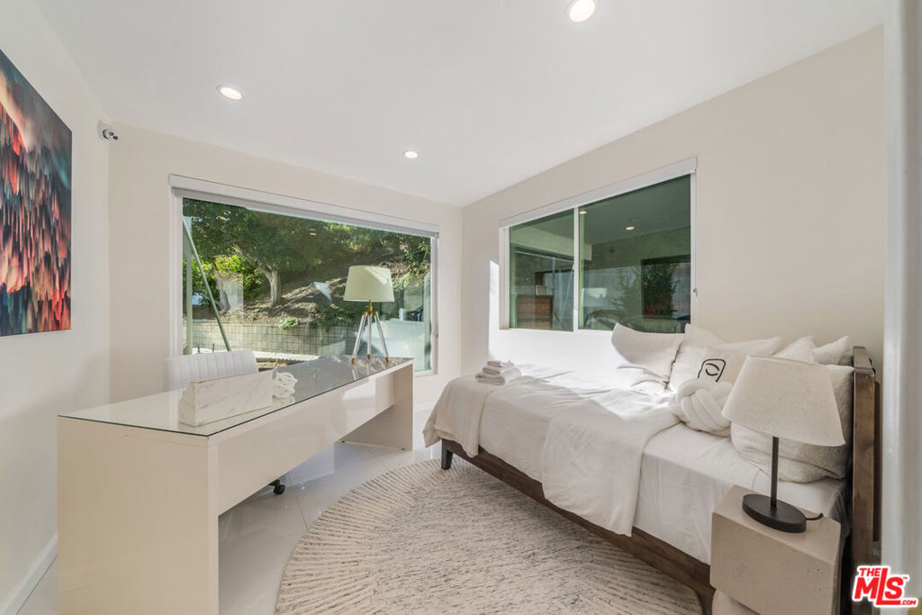1040 Montego Drive Property Photo 42