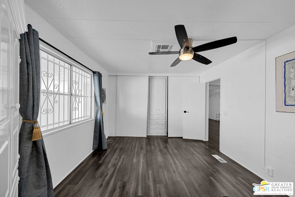 382 Club Circle Drive Property Photo 18