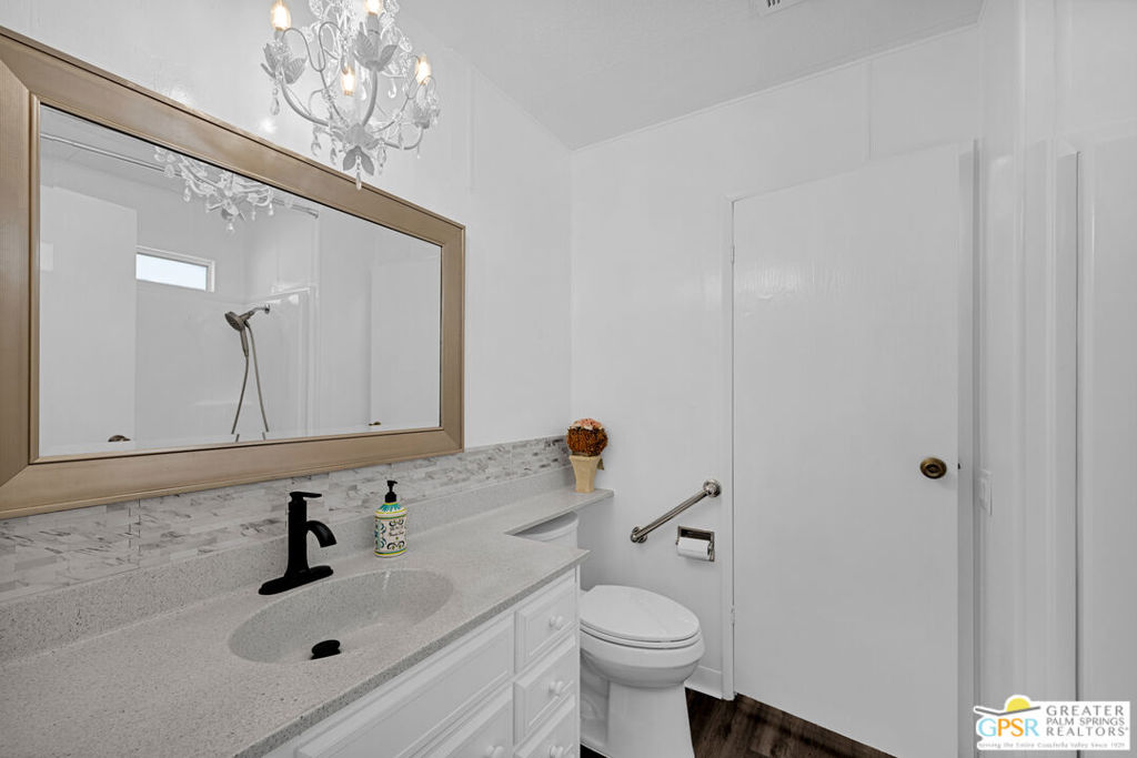 382 Club Circle Drive Property Photo 20